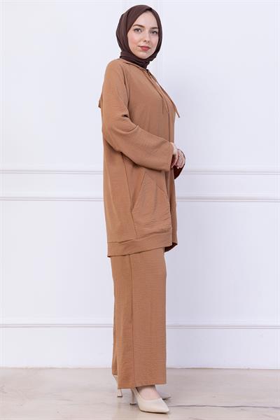 Kapüşonlu Kanguru Cepli Fermuarlı Ayrobin Takım Camel HM2731