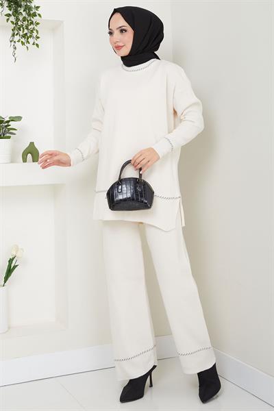 Kol ve Yaka Desen Detaylı Triko Takım Krem HM2567