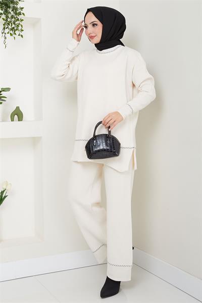 Kol ve Yaka Desen Detaylı Triko Takım Krem HM2567