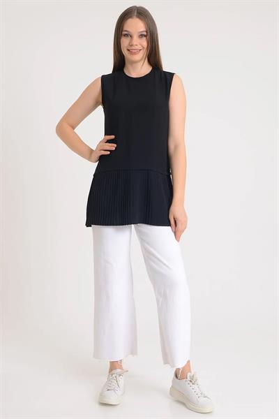 Piliseli Penye İçlik Sıfır Kol Siyah  HM2695