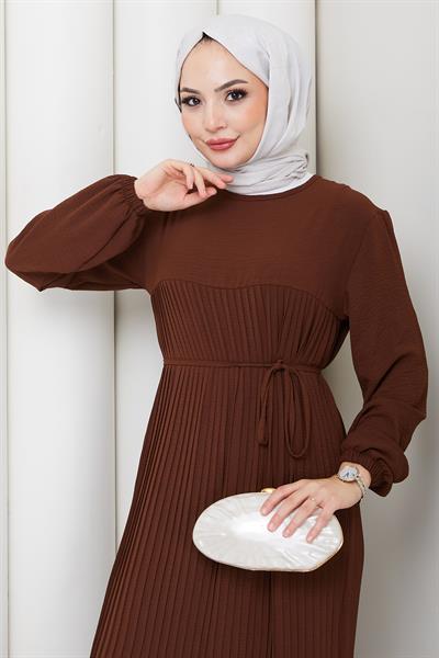 Robalı Piliseli Ayrobin Elbise Kahverengi HM2872