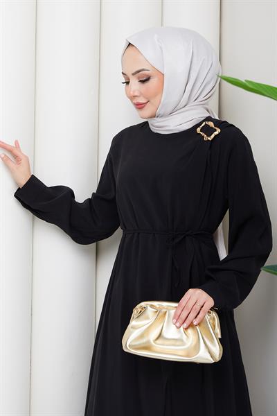 Toka Detaylı Bağlamalı Tesettür Elbise Siyah HM2887