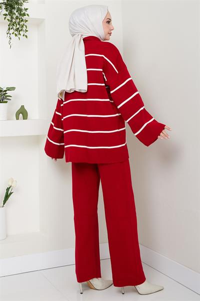 Yarım Balıkçı Yaka Çizgili Triko Takım Kırmızı HM2553