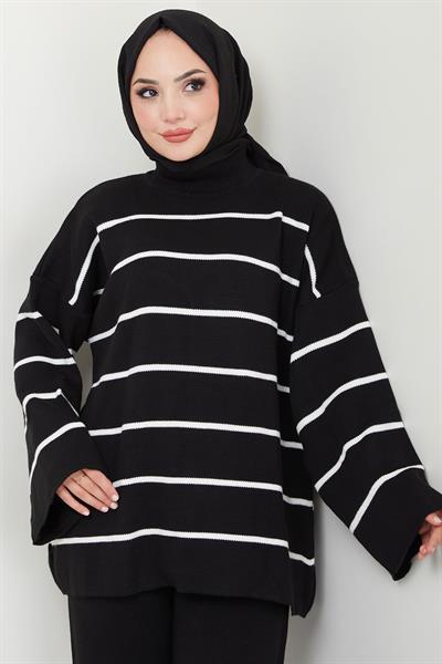 Yarım Balıkçı Yaka Çizgili Triko Takım Siyah HM2553