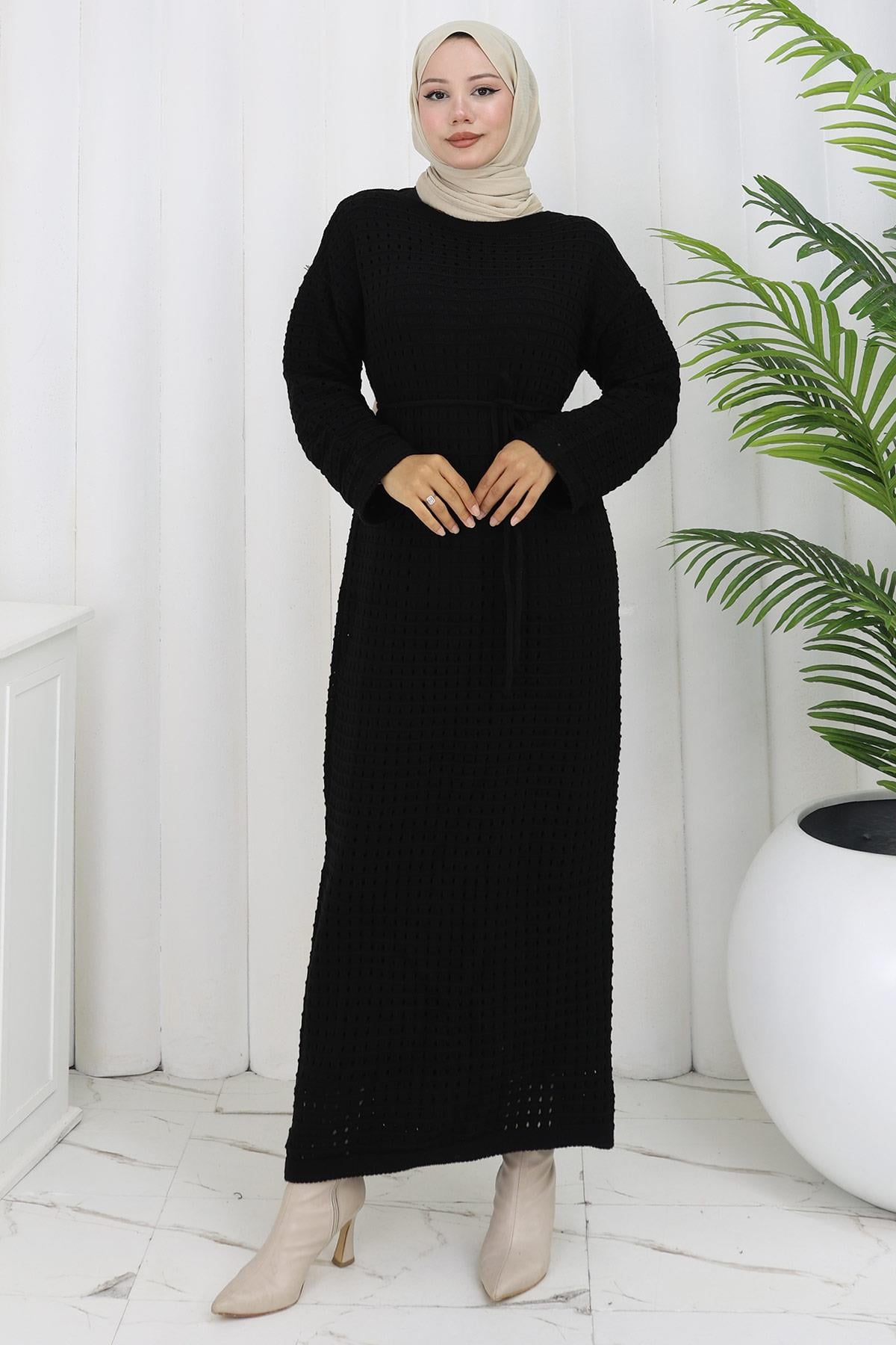Astarlı Ajurlu Elbise Siyah HM2839