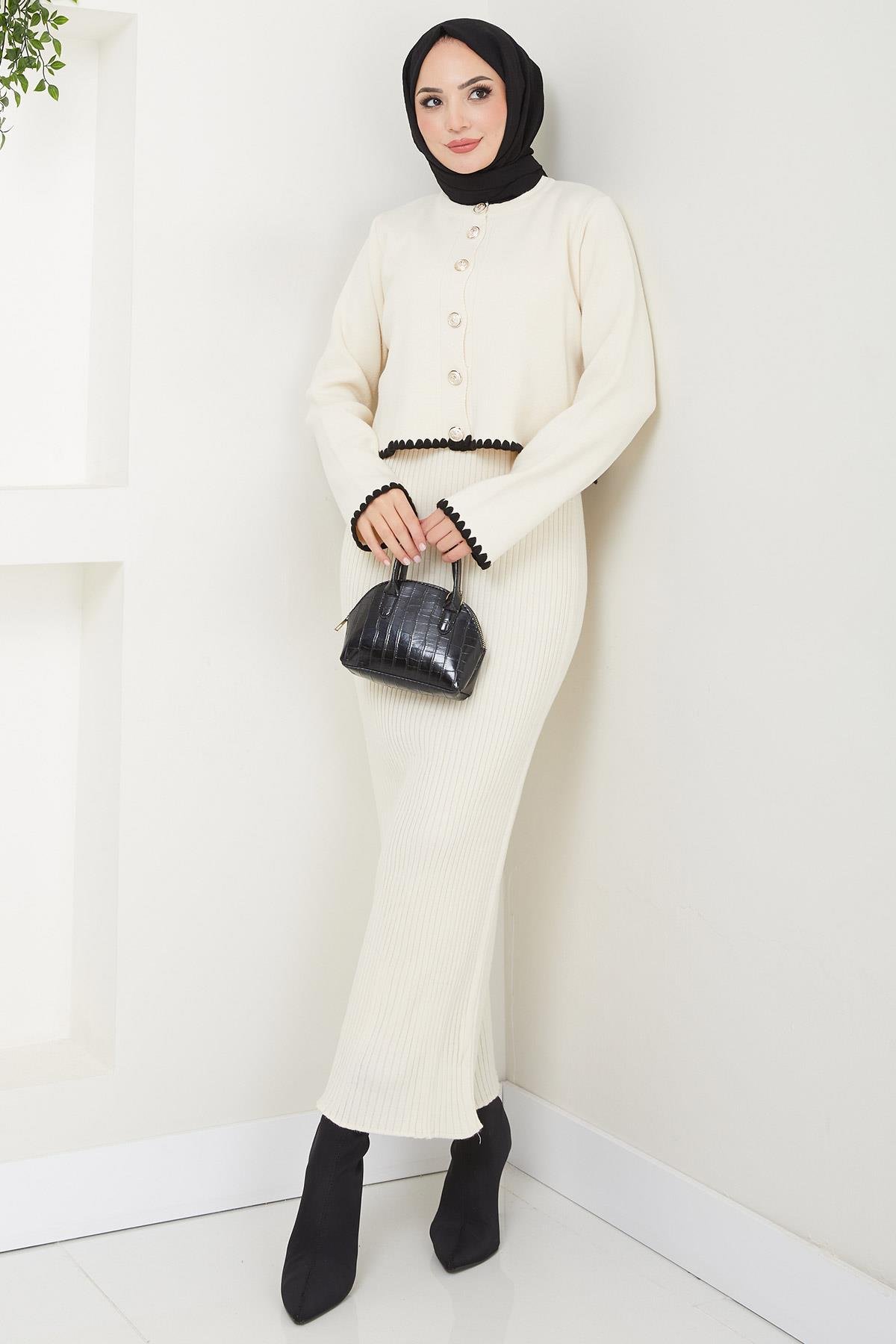 Çoban Dikişli Hırka ve Jile Triko Takım Ekru HM2613