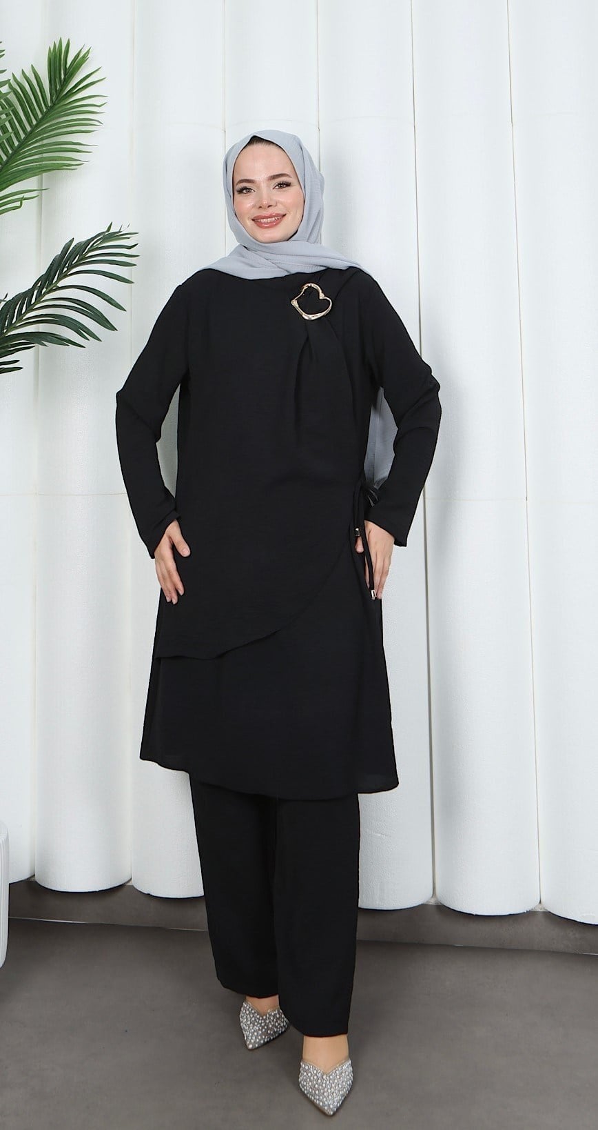 Yandan Tokalı Pantolonlu Ayrobin Takım Siyah   HNT8591