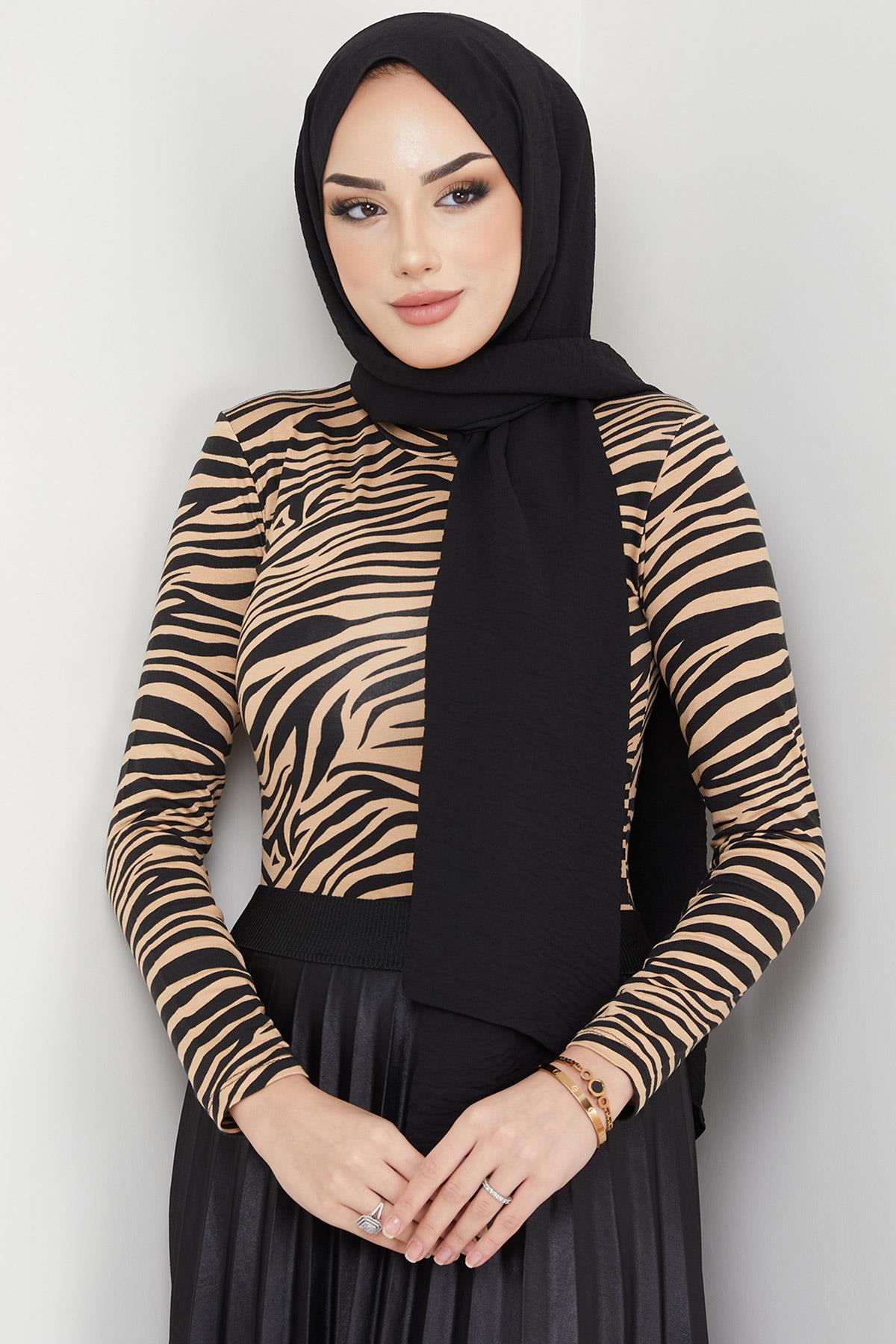 Zebra Desen Balıkçı Yaka Body Bej