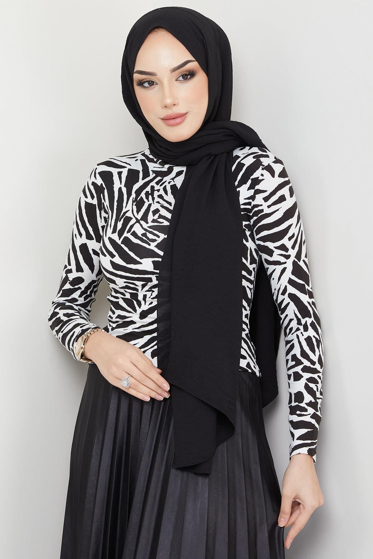 Zebra Desen Balıkçı Yaka Body Beyaz