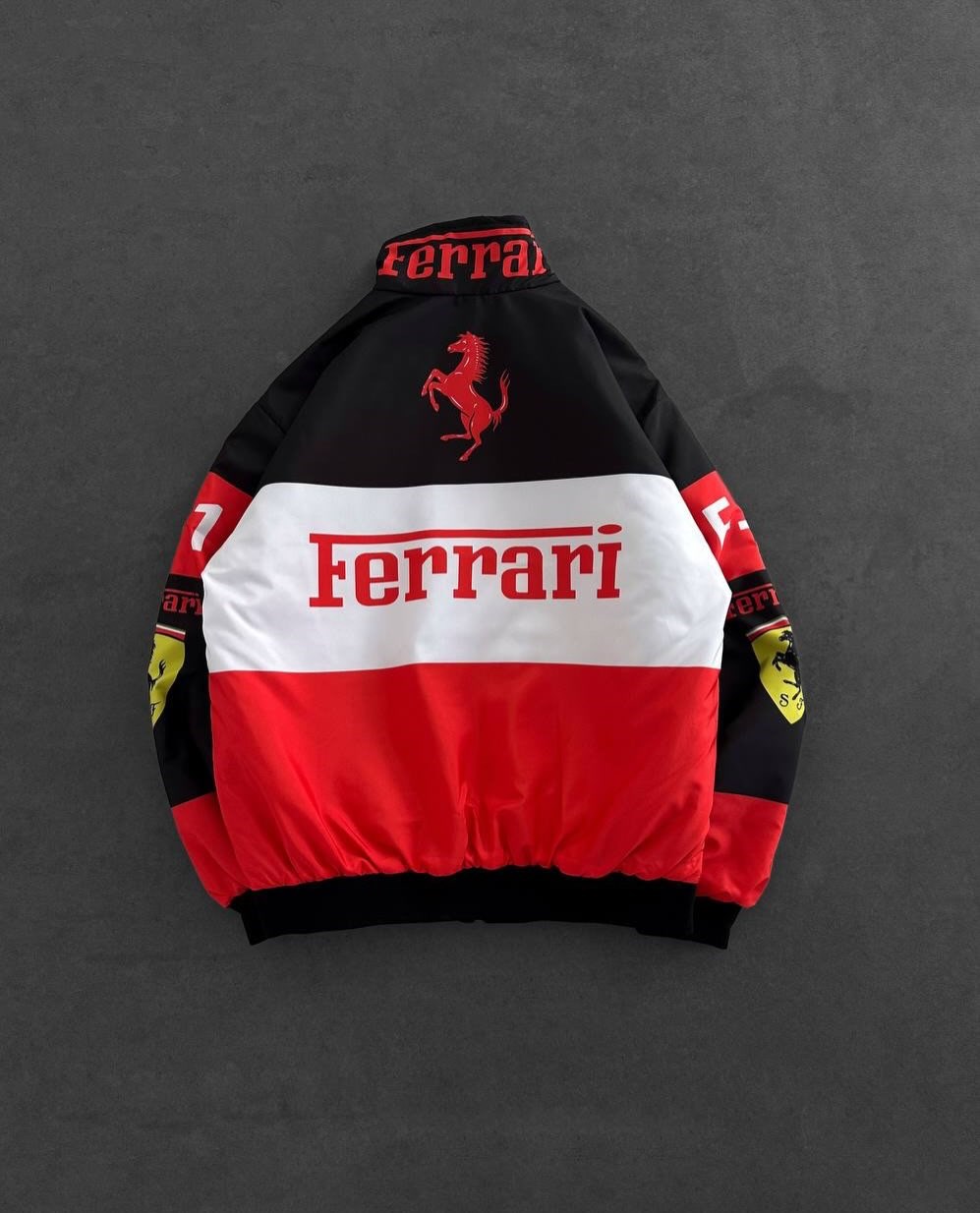 Beyaz Ferrari Desenli Unisex Bomber Ceket
