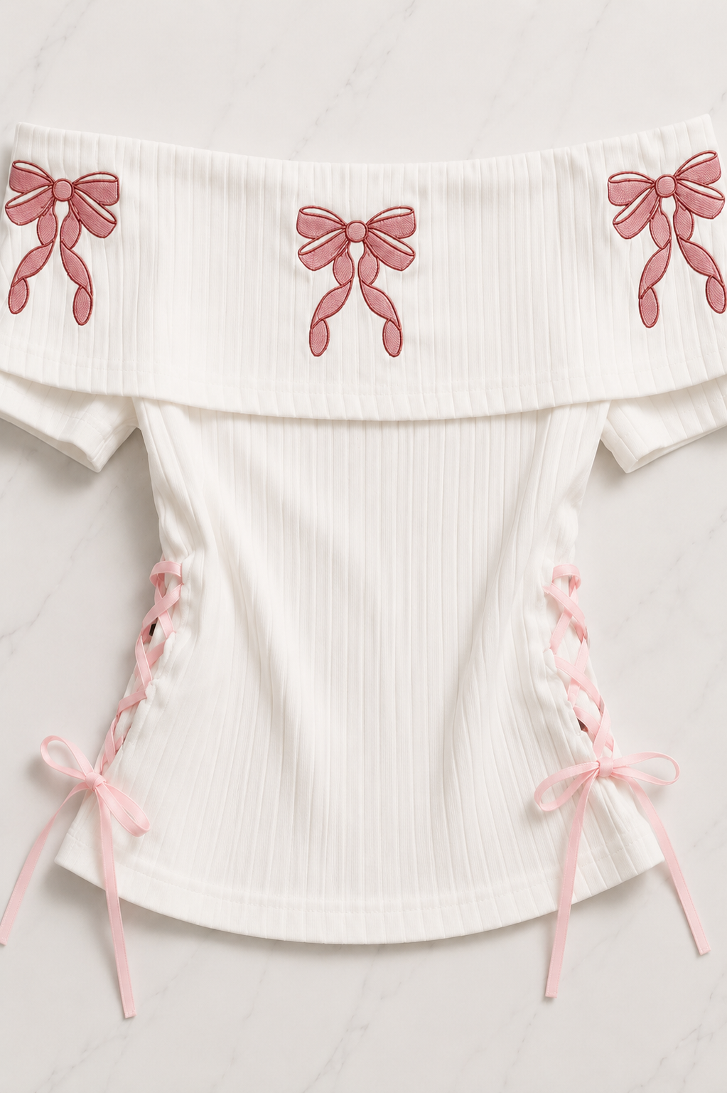 Beyaz Pembe Fiyonklu Harajuku Y2K Kısa Kollu Crop