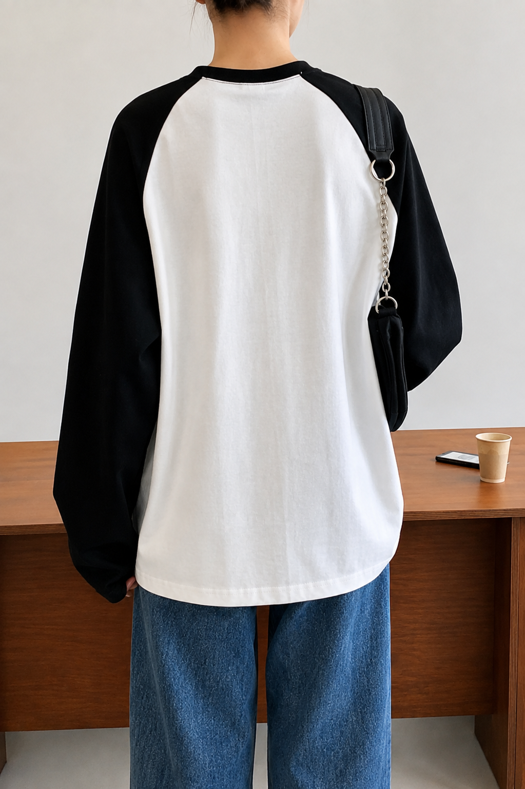 Beyaz Unisex Reglan Chill Day Uzun Kol T-Shirt