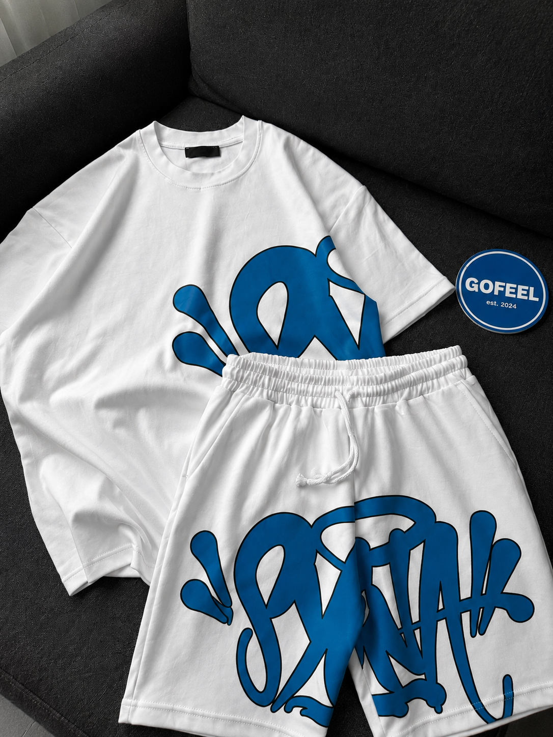 Blue Street Graffiti Beyaz Unisex T-shirt & Şort Takım