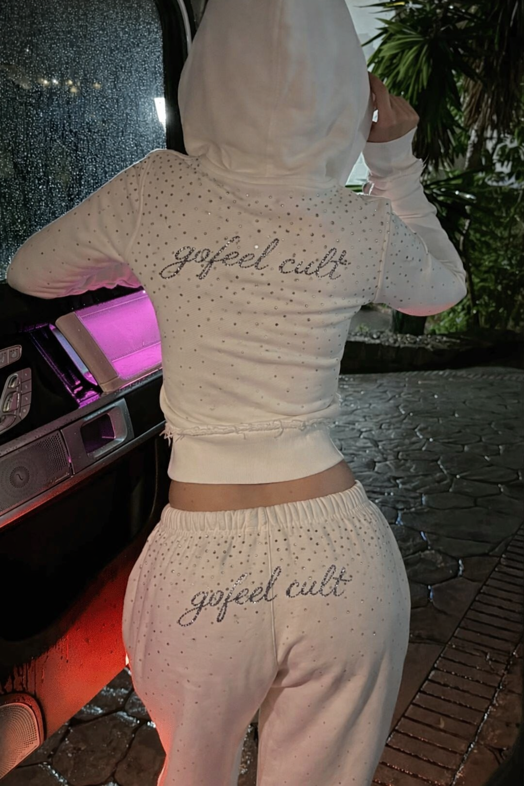 Crystal Taş Detaylı Eşofman Takımı