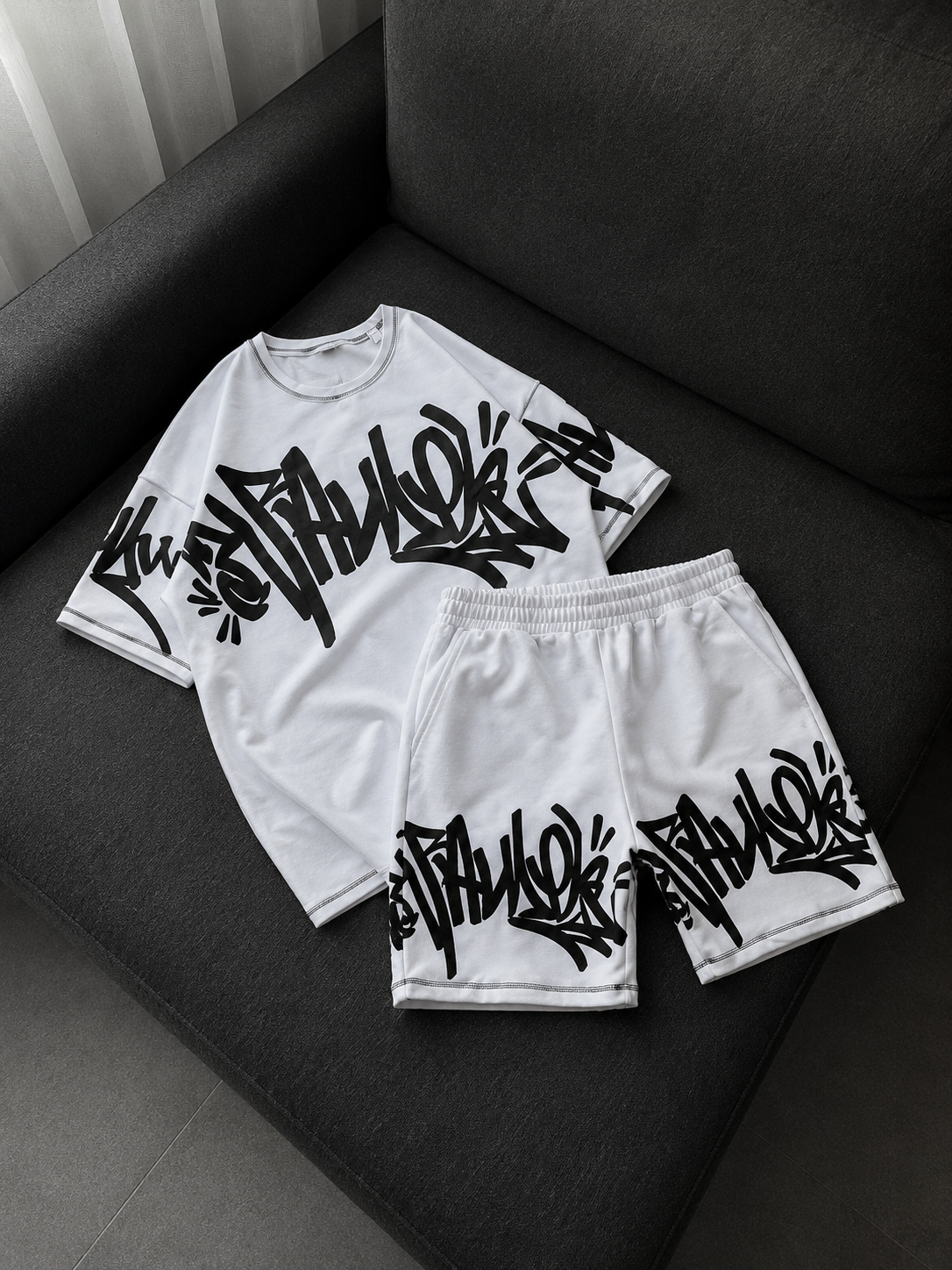 Graffiti Tag Beyaz T-shirt & Şort Takım