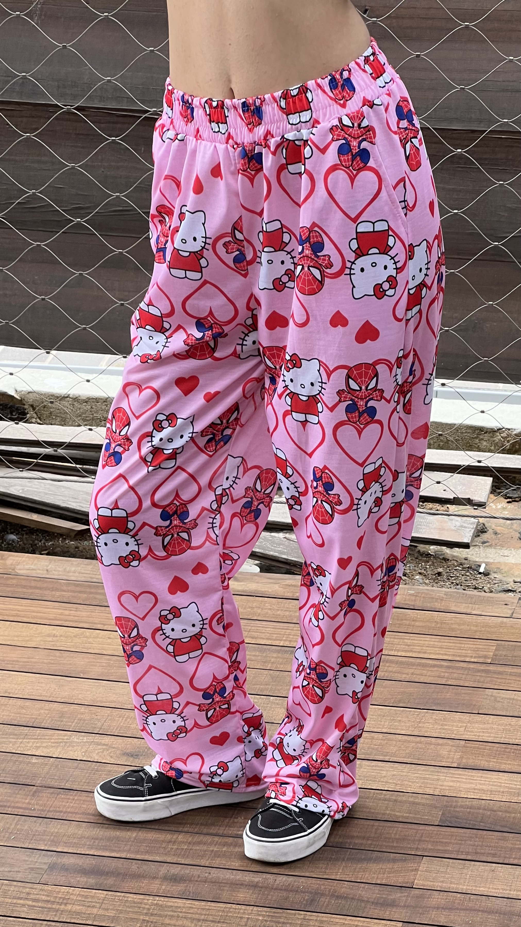Hello Kitty & Spider-Man Detaylı Pembe Unisex Bol Eşofman Altı