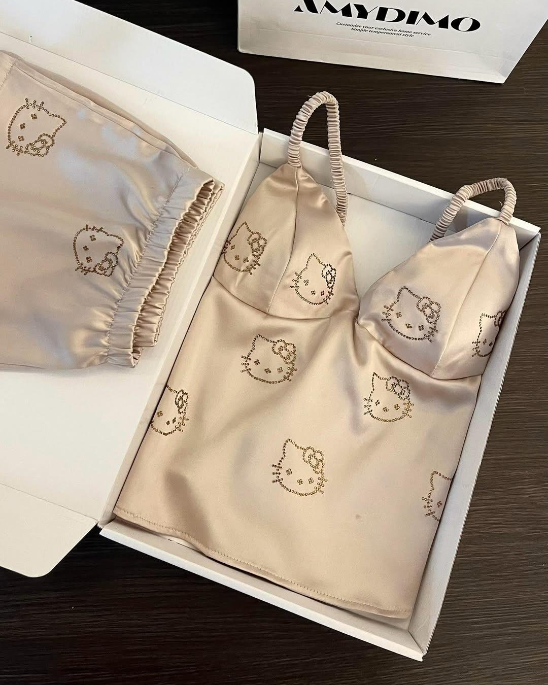 Hello Kitty Taş Detail Şık Alt Üst Takım