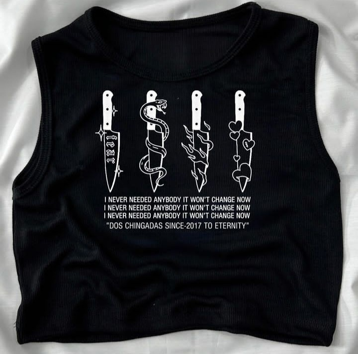 Knife Snake Detail Tech Crop Tank