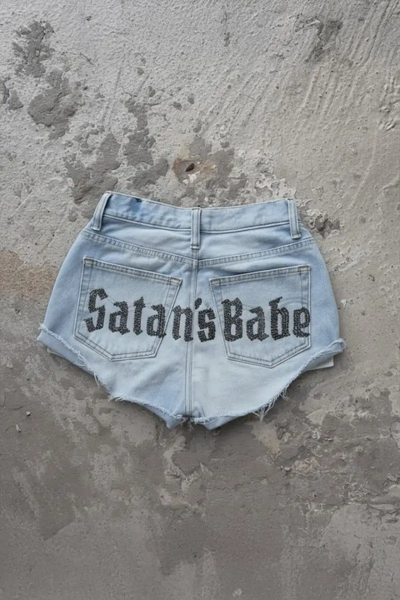 Mavi Satans Babe Taşlı Y2K Mini Şort
