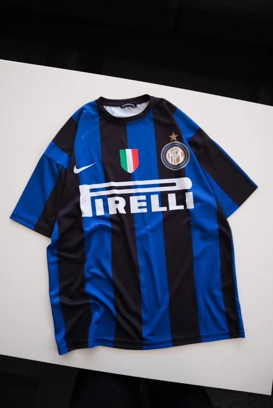 Mavi Siyah Çubuklu Inter Milan Jersey T-Shirt