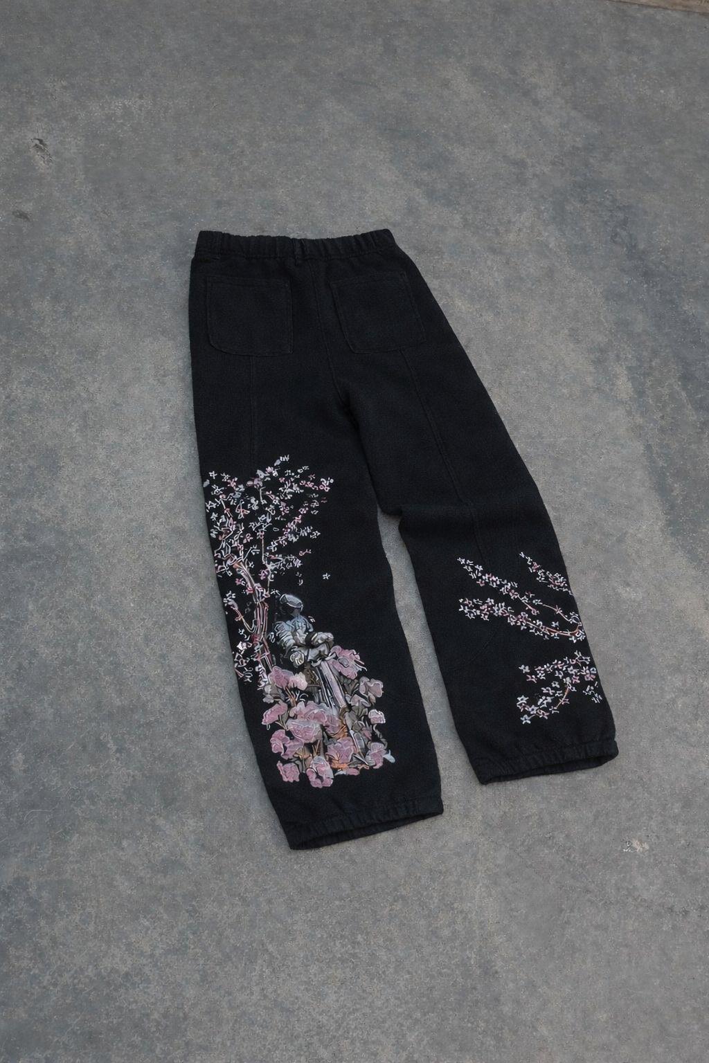 Night Blossom Siyah Baggy Eşofman Altı