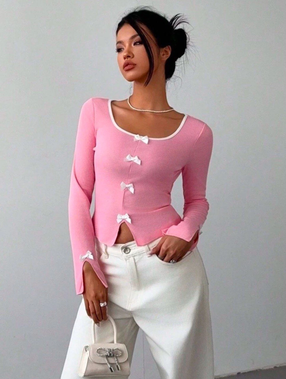 Pembe Ribbon Dekolteli Uzun Kollu Crop