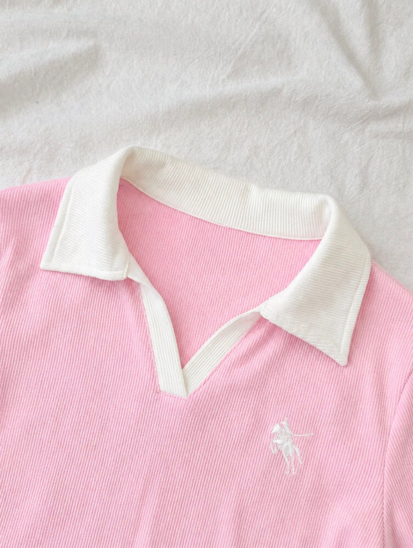 Pembe Solo Polo Yaka Beyaz Yakalı Bluz