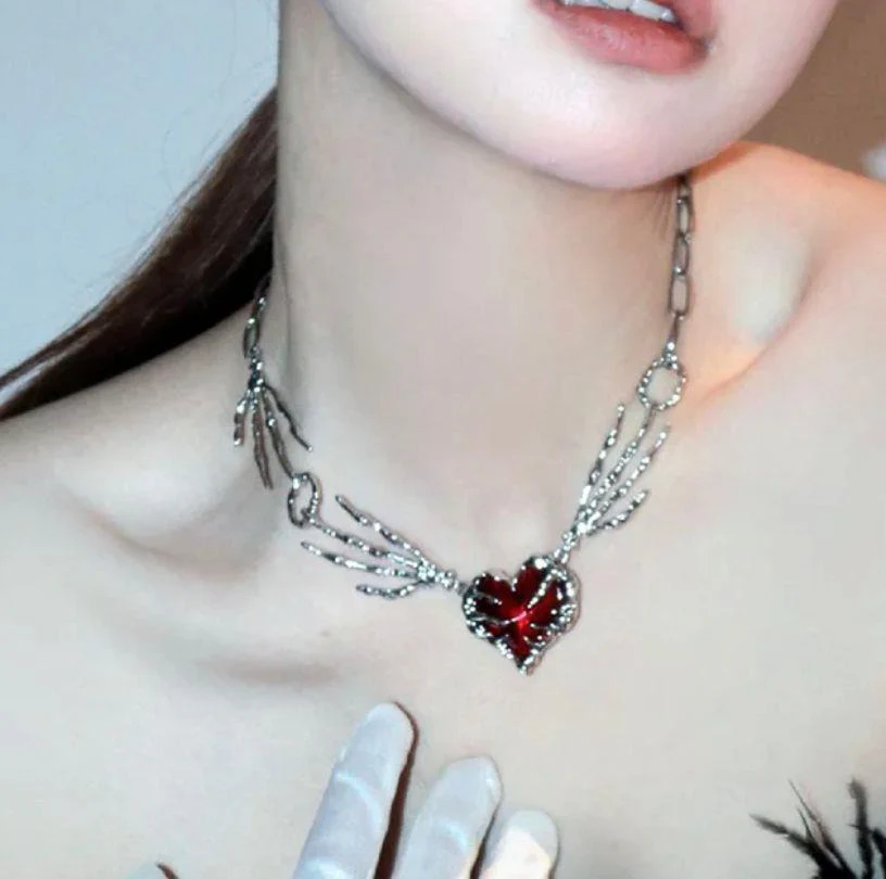 Punk Heart Skeleton Hand Kolye Gümüş Renk Kolye