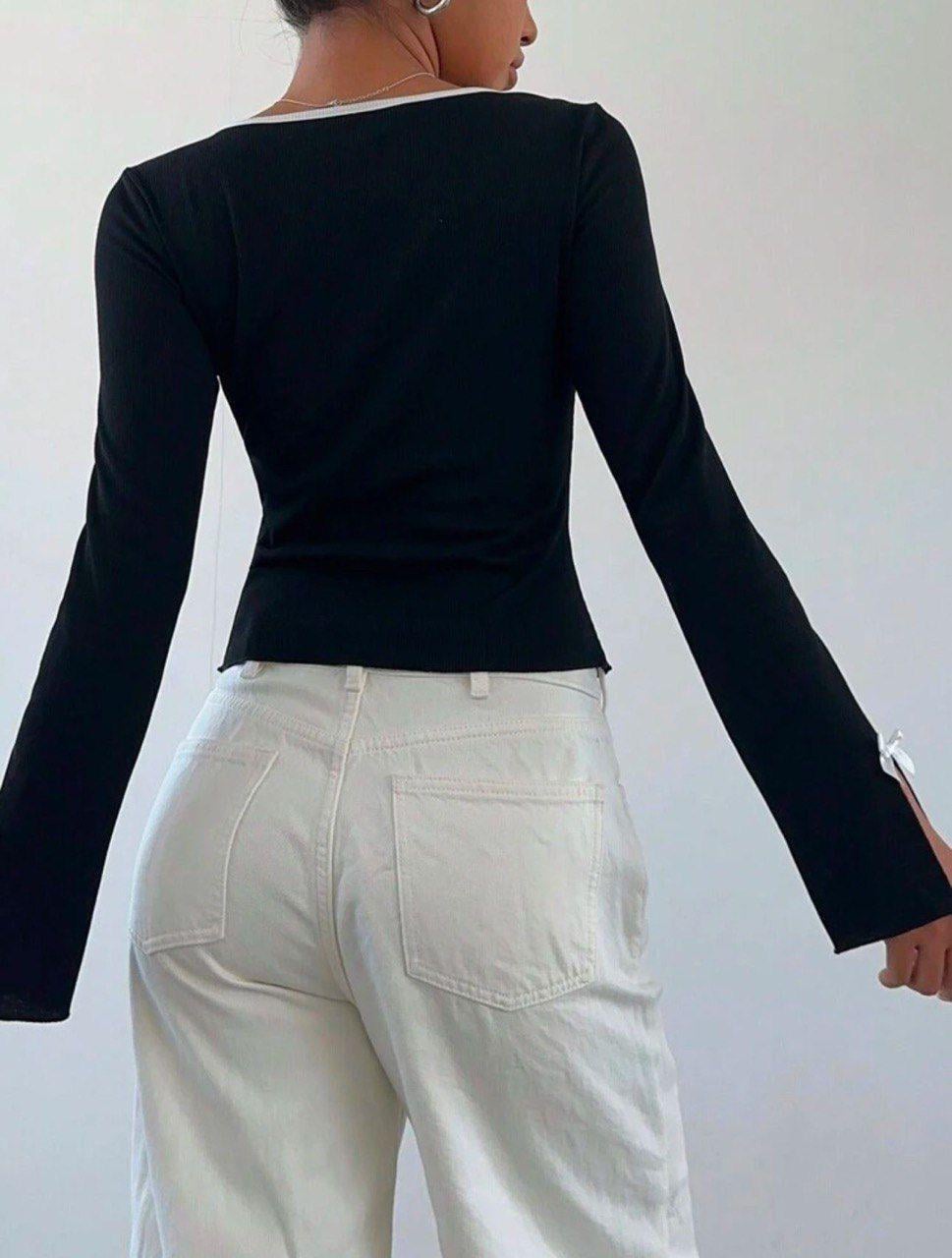 Siyah Ribbon Dekolteli Uzun Kollu Crop