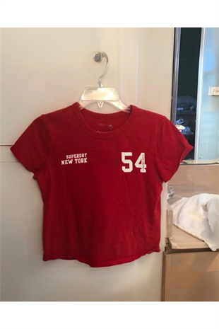 54 Baskılı Kırmızı Crop Bluz