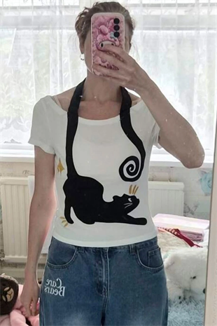 Beyaz Cat Kuyruk Yakalı Y2K Kısa Kollu Crop
