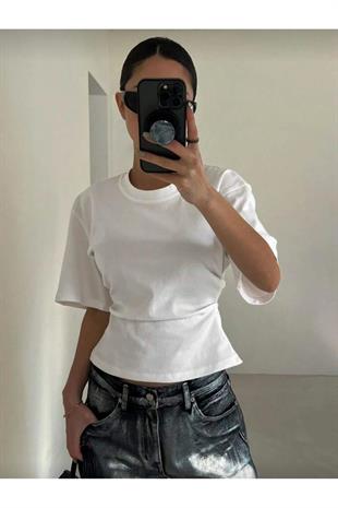 Beyaz Chic Yırtmaç Detaylı Bluz