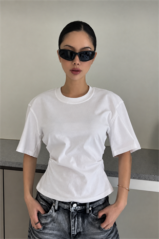 Beyaz Chic Yırtmaç Detaylı Bluz