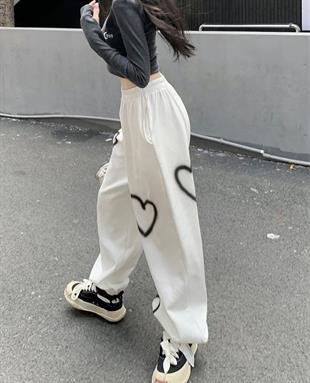 Beyaz Oversize Kalp Detail Eşofman Altı