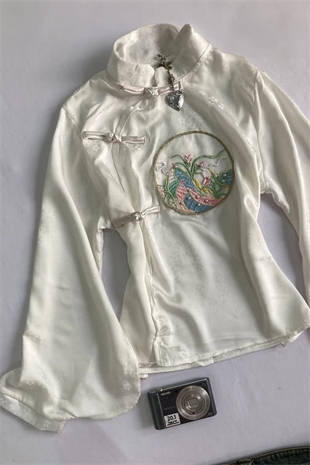 Beyaz Qipao Nakış Deatylı Y2K Uzun Kollu Crop