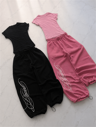 Blessed Script Detaylı Baggy Eşofman Takımı