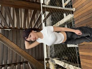 Classic White Sandy Tam Boy Crop
