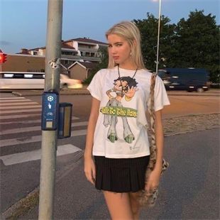 Cute Betty Boop Detail Oversize Unisex T-shirt