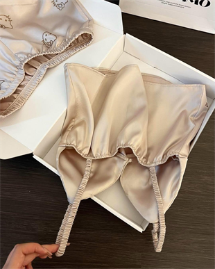 Hello Kitty Taş Detail Şık Alt Üst Takım