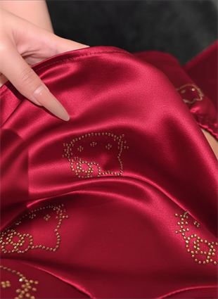 Hello Kitty Taş Detaylı Şık Homewear Pijama Takımı Bordo
