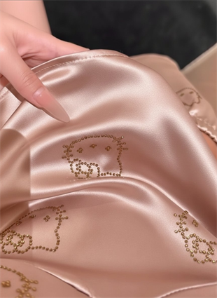 Hello Kitty Taş Detaylı Şık Homewear Pijama Takımı Pembe
