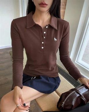 Kahverengi Tek Boynuzlu At Baskılı Polo Yaka Düğmeli Uzun Kol Tshirt