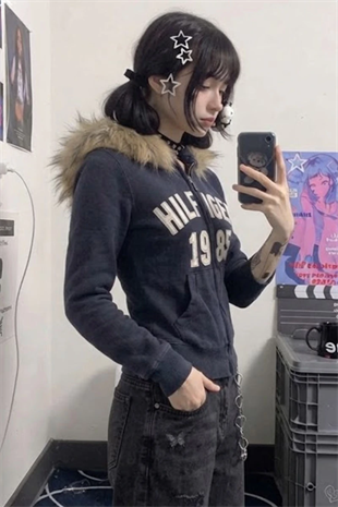 Lacivert Hilfiger 1985 Kürk Detaylı Y2K Kapüşonlu Crop Hırka