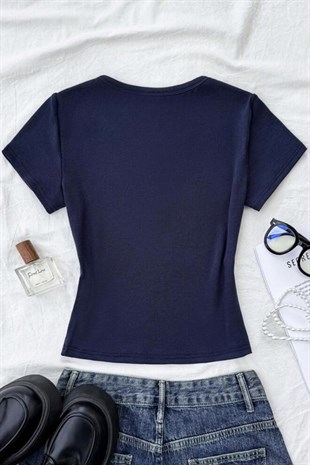 Lacivert Soft Detaylı Nakışlı Çıtçıtlı Bluz