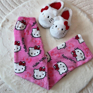 Beyaz Peluş Hello Kitty Pijama