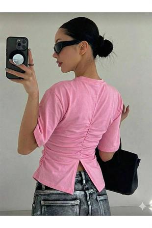 Pembe Chic Yırtmaç Detaylı Bluz