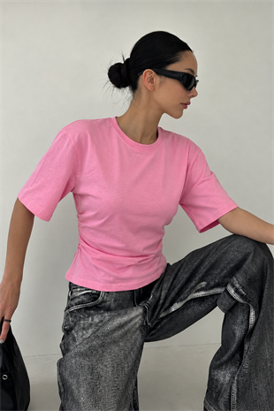 Pembe Chic Yırtmaç Detaylı Bluz