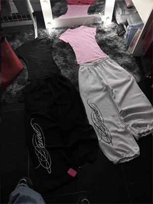 Siyah Blessed Script Detaylı Baggy Eşofman Takımı