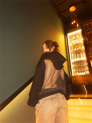 Siyah Crystal Vision Sweatshirt
