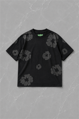 Siyah Gri Çiçek Detaylı Oversize T-shirt & Şort Takım
